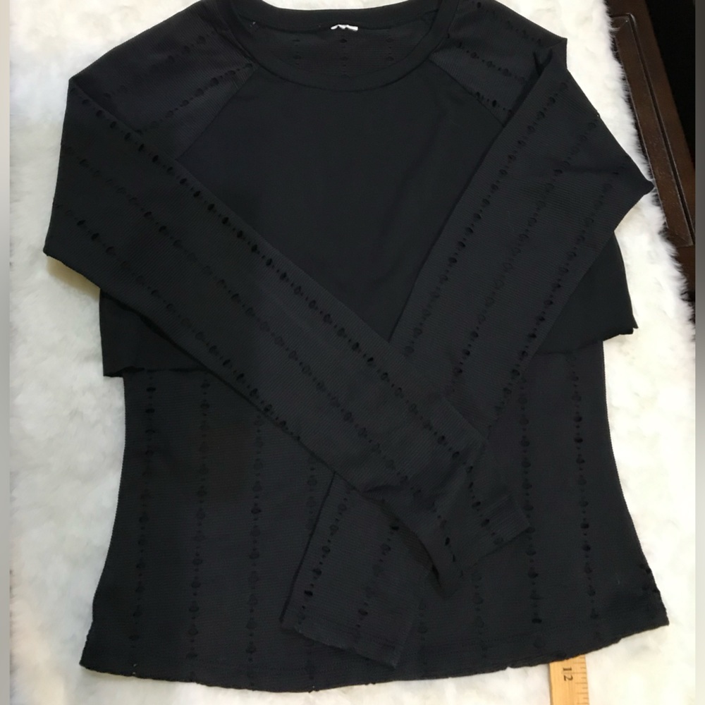 Fabletics Exercise Pullover Size M - image 6